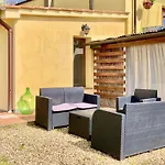 Poderino Di Santa Lucia
